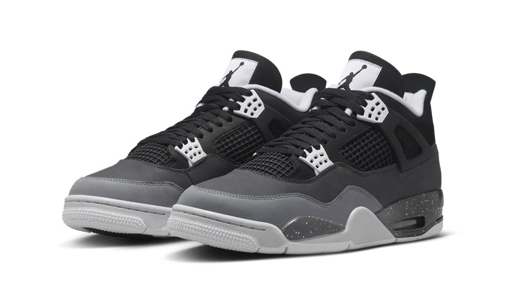 Adidași Jordan 4 Retro Fear