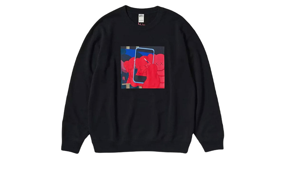 Față bluză neagră Uniqlo KAWS + Warhol