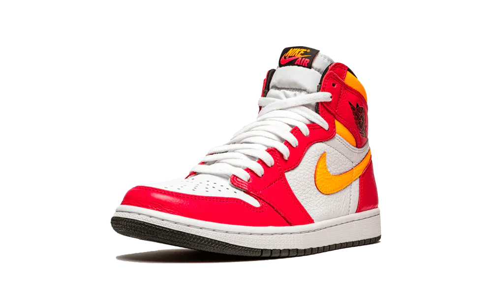 Jordan 1 Retro High OG Light Fusion Red imagine fata