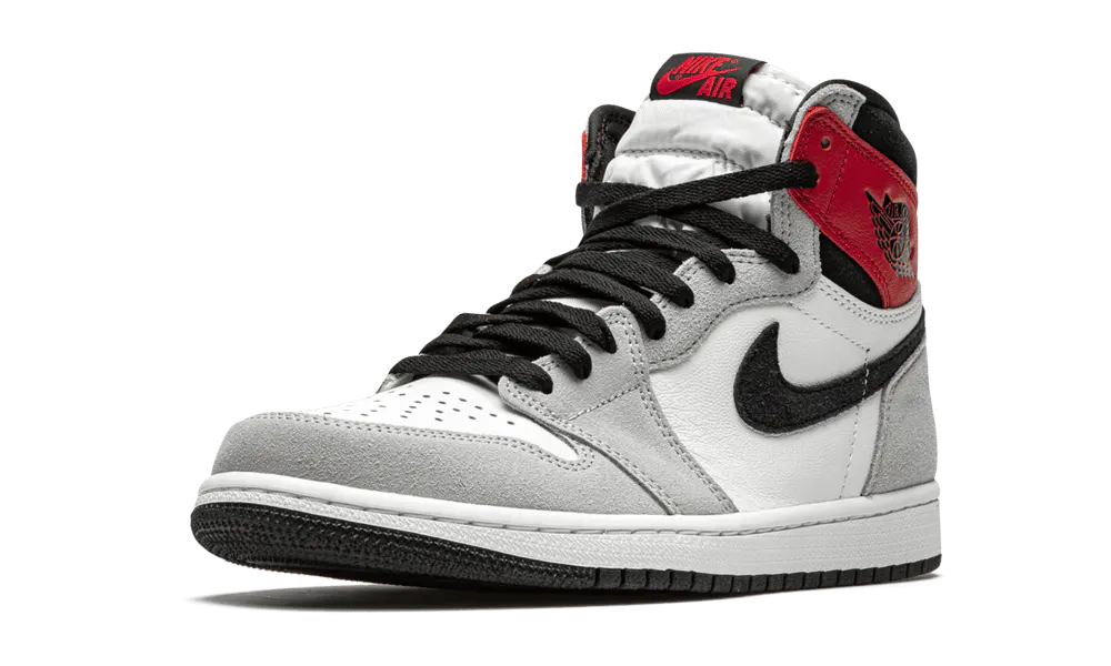 Jordan 1 Retro High OG Light Smoke Grey imagine fata