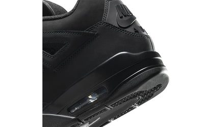 Detaliu Jordan 4 Retro Black Cat (2025)