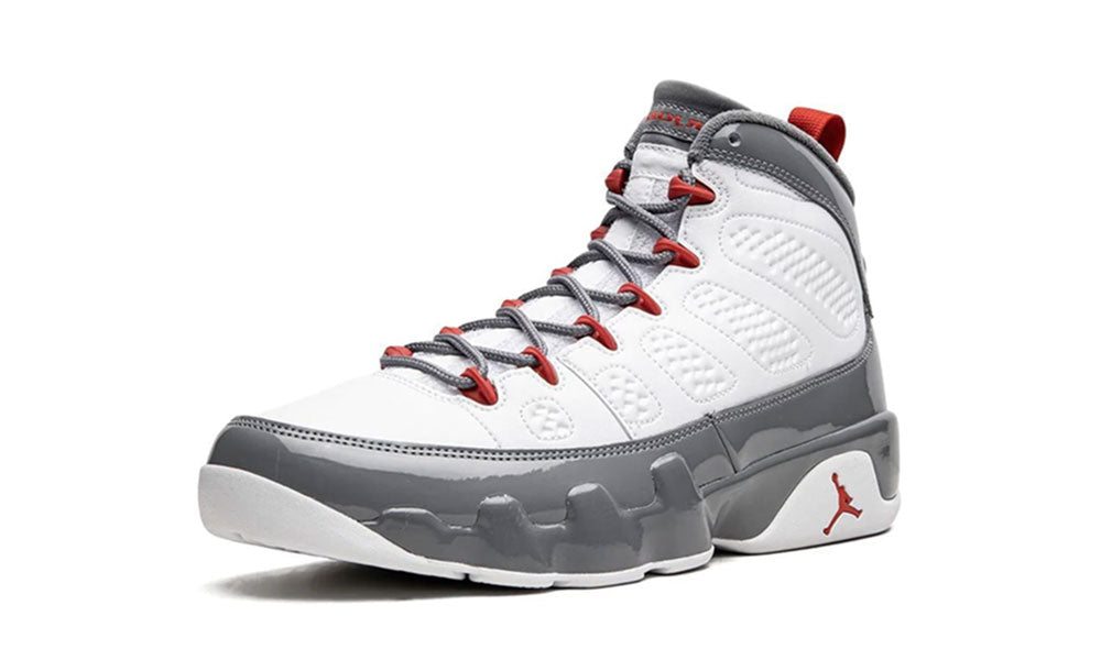 Jordan 9 Fire Red imagine fata