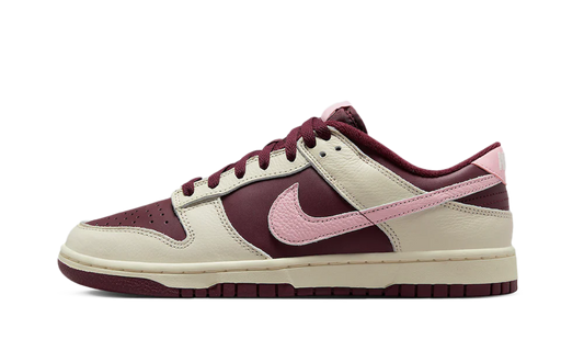 Nike Dunk Low Valentine's Day imagine lateral