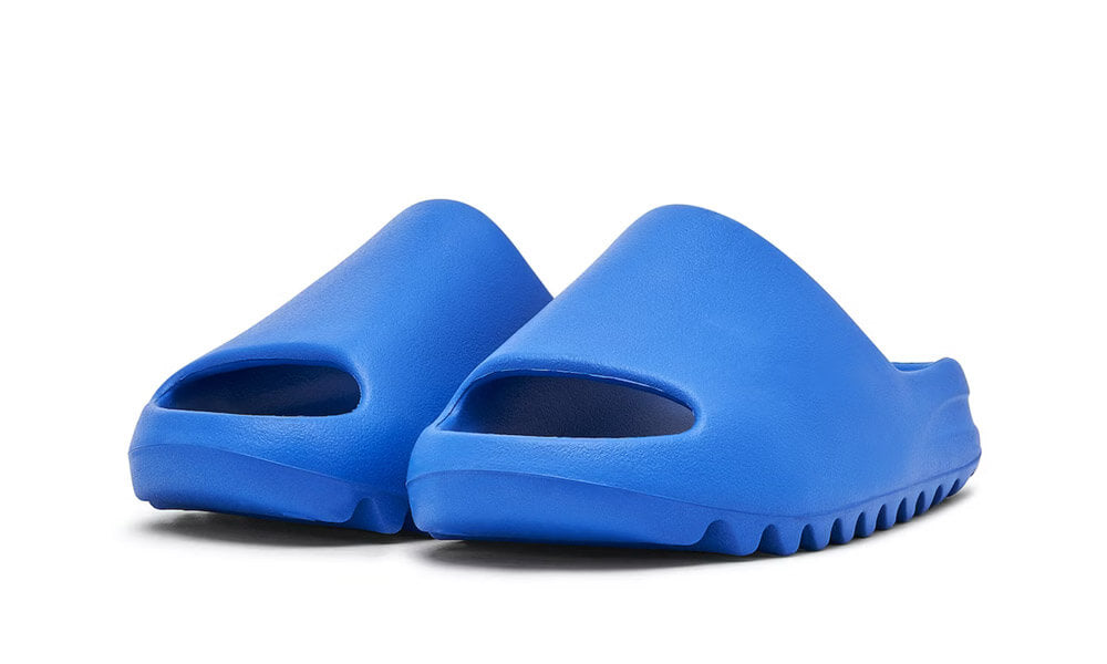 Yeezy Slide Azure