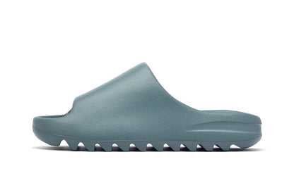 Yeezy Slide Slate Marine lateral