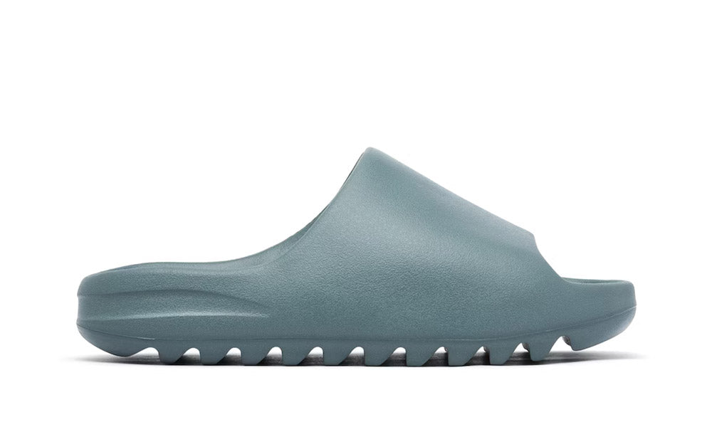 Yeezy Slide Slate Marine lateral