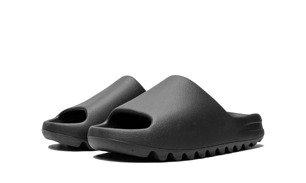 Yeezy Slide Onyx sneakers