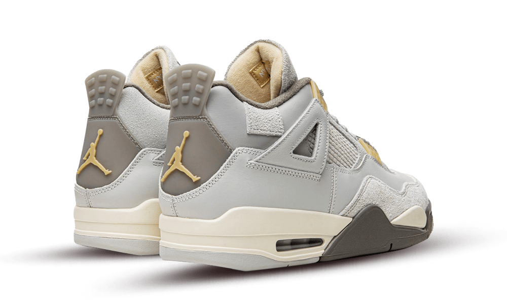 Jordan 4 Craft Photon Dust imagine spate